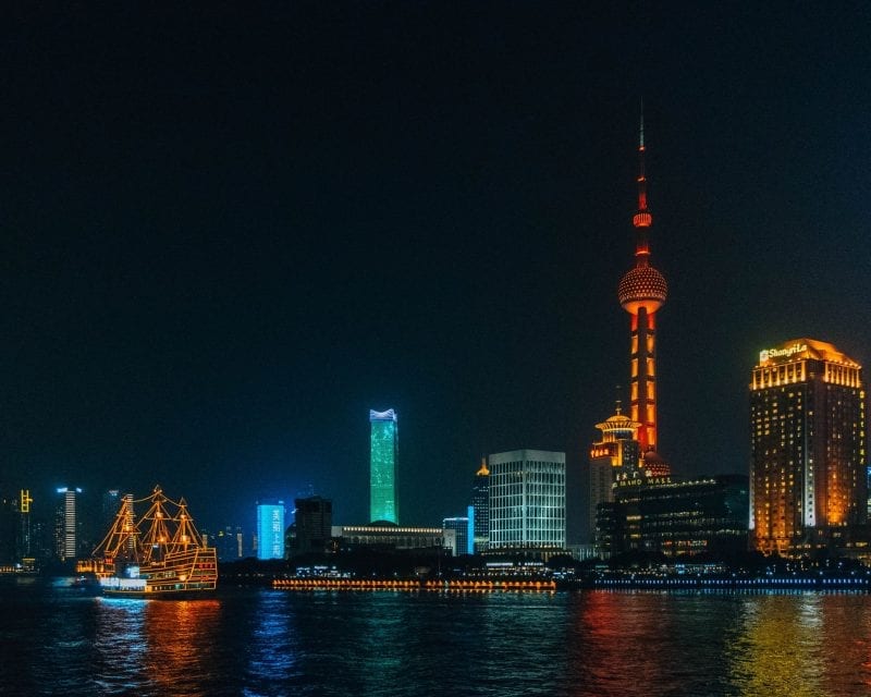 Would Be Traveller - Shanghai Skyline