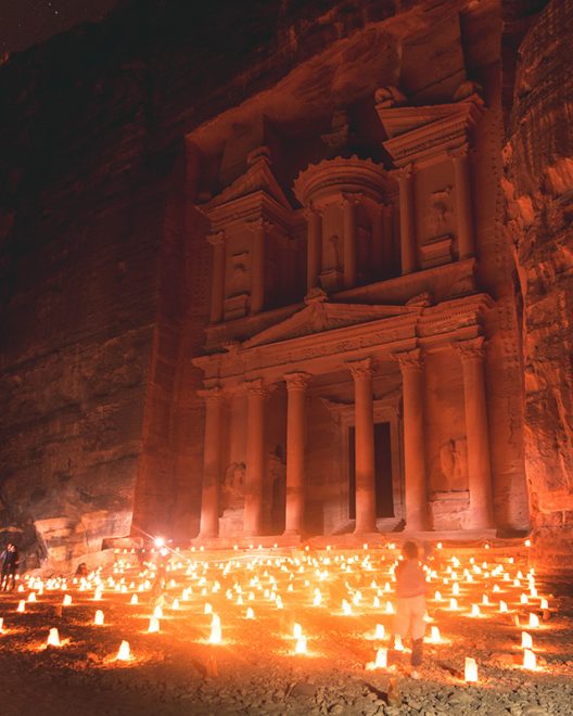 Would Be Traveller 1 week in Jordan Petra by Night