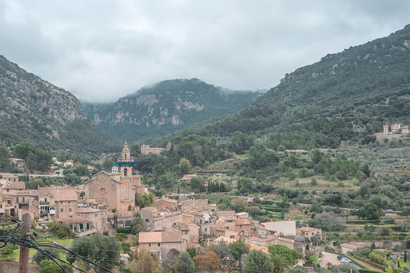 Would Be Traveller Winter in Mallorca Valldemossa